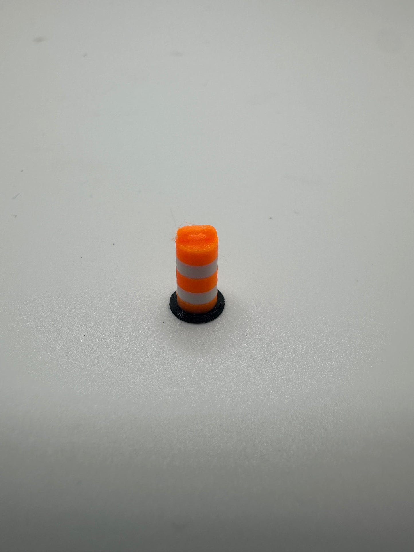 HO scale 1/87 Traffic, construction cone, drum (20 pack)