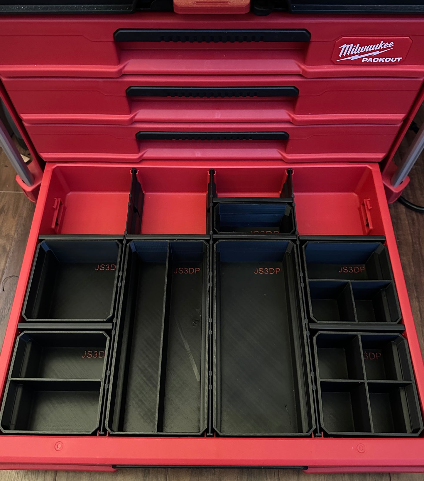 Milwaukee 4-Drawer bins